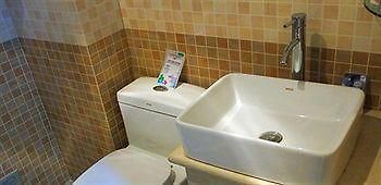 Bofeng Apartment Hotel - Куньмін Екстер'єр фото
