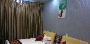 Bofeng Apartment Hotel - Куньмін Екстер'єр фото