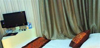 Bofeng Apartment Hotel - Куньмін Екстер'єр фото