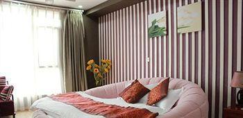 Bofeng Apartment Hotel - Куньмін Екстер'єр фото